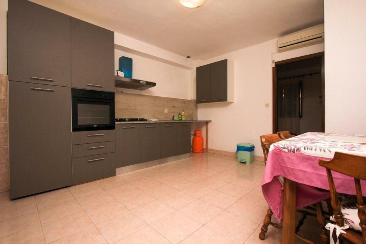 Robinson Merlot Apartman *